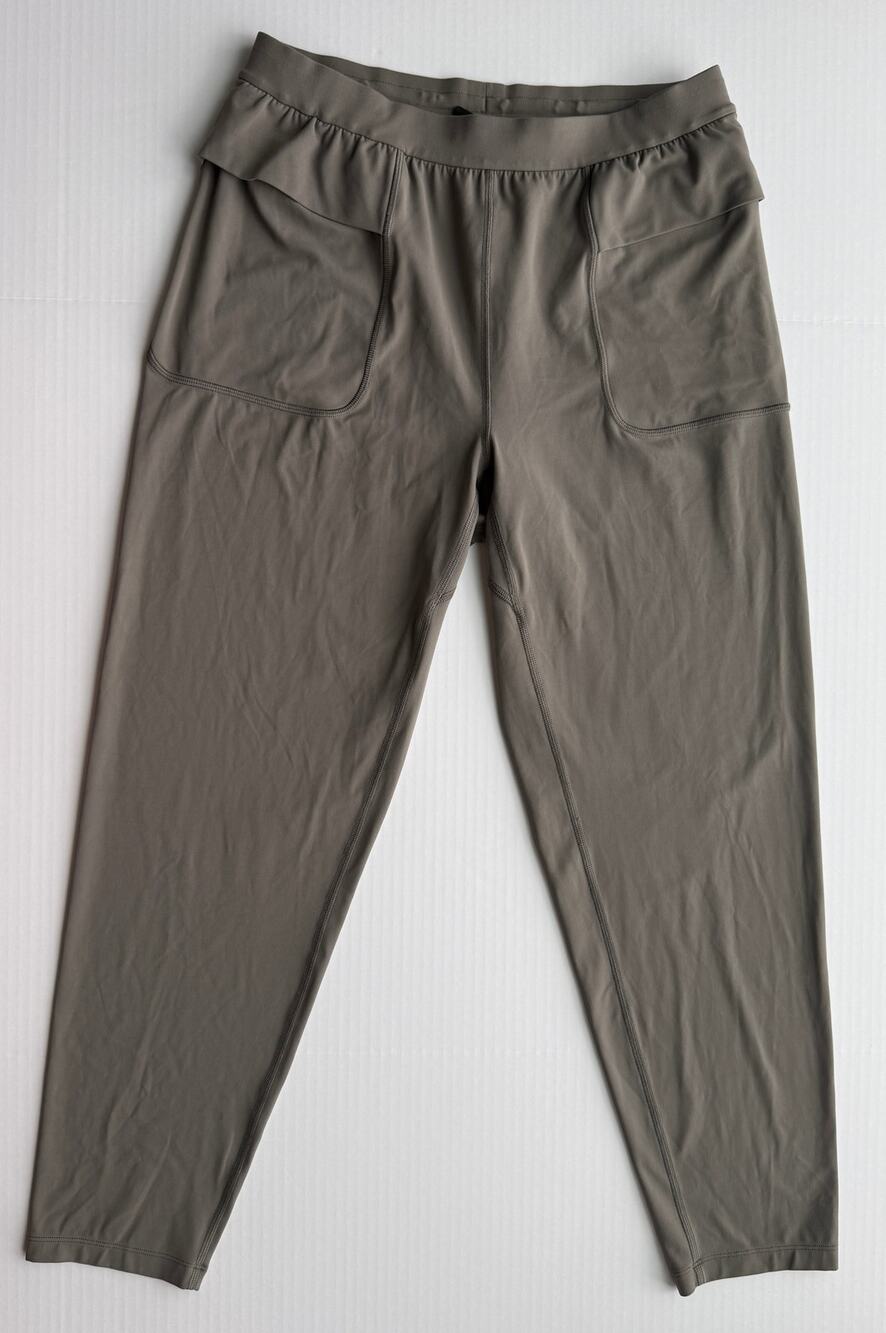 Lululemon Lab Taupe Stretch Athletic Pants Size 4